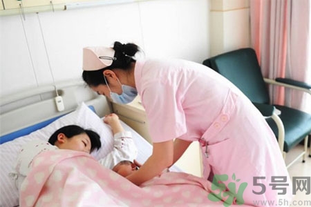 什么是月子?。吭伦硬∮心男?？