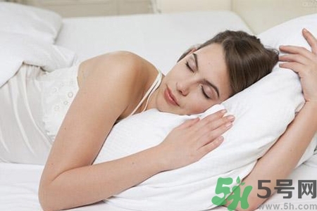 晚上如何快速入睡？快速入睡的方法有哪些？