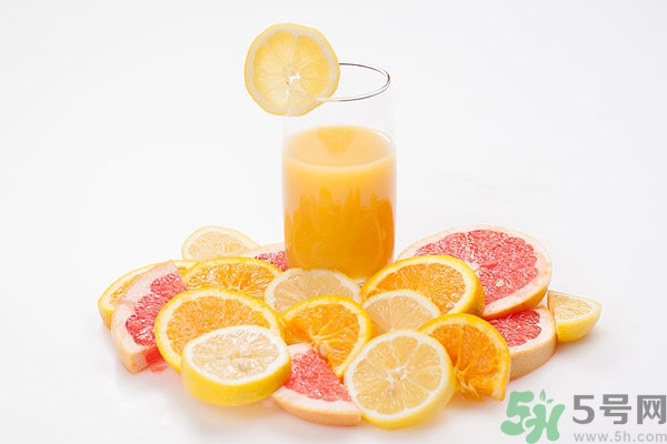 柚子可以泡水喝嗎？柚子泡水喝有什么好處？