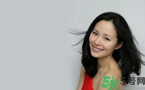 素顏對皮膚好嗎？素顏最美的女明星