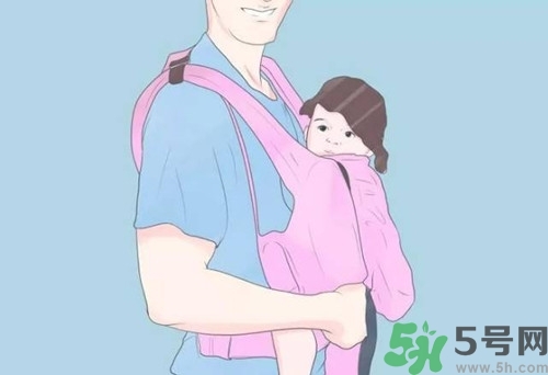 嬰兒怎么抱？嬰兒怎么抱著喂奶？