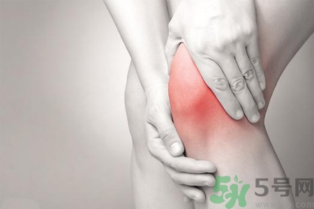 來月經(jīng)前膝蓋疼怎么回事？月經(jīng)膝蓋疼怎么辦？