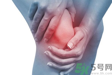 來月經(jīng)前膝蓋疼怎么回事？月經(jīng)膝蓋疼怎么辦？