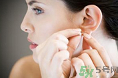 過(guò)敏體質(zhì)能打耳洞嗎？疤痕體質(zhì)可以穿耳洞嗎？