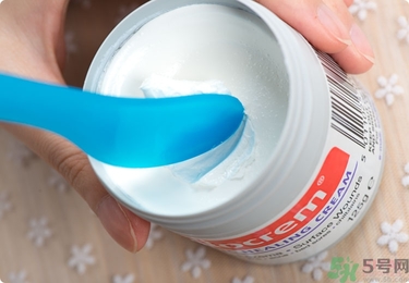 Sudocrem屁屁霜怎么用？sudocrem屁屁霜初生寶寶能用嗎？
