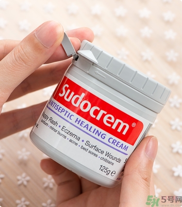 Sudocrem屁屁霜怎么用？sudocrem屁屁霜初生寶寶能用嗎？