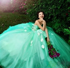 結(jié)婚可以穿綠色衣服嗎？結(jié)婚為什么穿綠鞋子？
