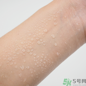 露娜luna氣墊粉底好不好用？luna氣墊bb好用嗎？