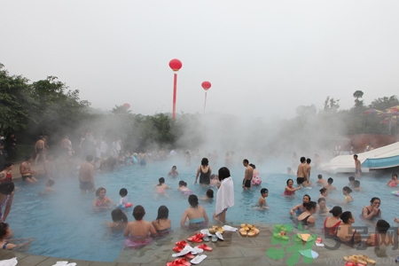 泡溫泉要準(zhǔn)備什么？泡溫泉要自帶拖鞋嗎？