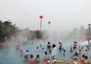 泡溫泉要準(zhǔn)備什么？泡溫泉要自帶拖鞋嗎？