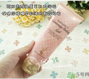 ahc去角質(zhì)啫喱怎么樣？ahc去角質(zhì)好用嗎？