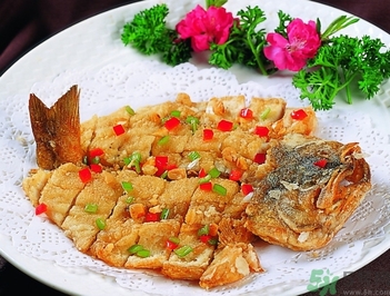鱸魚(yú)的熱量是多少？清蒸鱸魚(yú)的熱量是多少？