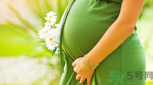 孕婦缺鈣的癥狀有哪些？孕婦缺鈣怎么補(bǔ)？