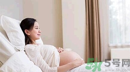 臨產(chǎn)有什么預兆？臨產(chǎn)怎么樣緩解疼痛？