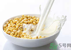 豆?jié){粉有營養(yǎng)嗎？豆?jié){粉結塊還能喝嗎？