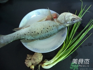 鱸魚蒸多長時間？鱸魚怎么蒸？