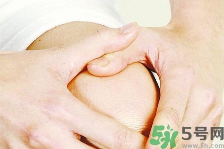 膝蓋腫痛怎么回事？膝蓋腫痛怎么辦？