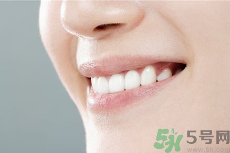 嘴里長(zhǎng)泡怎么回事？嘴里面長(zhǎng)泡怎么辦？