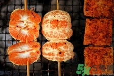 橘子可以烤著吃嗎？橘子烤著吃有什么好處？
