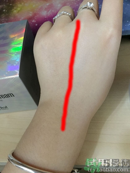 素顏霜和氣墊哪個(gè)好？素顏霜和氣墊bb哪個(gè)好？