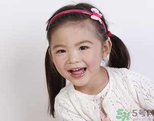 小孩能吃柿子嗎？小孩吃柿子好不好？