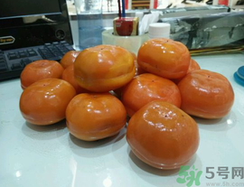 硬柿子和軟柿子的區(qū)別？硬柿子怎么變軟？