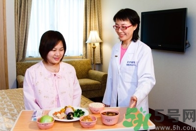 產(chǎn)后如何恢復(fù)身材？產(chǎn)后如何坐月子？