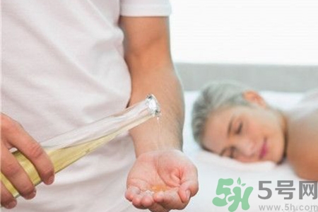 甘油會堵塞毛孔嗎？甘油堵塞毛孔怎么辦？