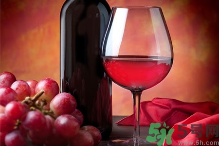 葡萄酒什么時(shí)候喝最好？一天什么時(shí)間喝葡萄酒最好？