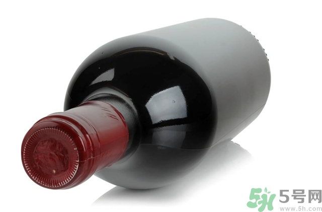 葡萄酒不能和什么一起吃？葡萄酒和什么食物相克？