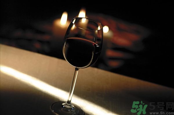 葡萄酒什么時候過濾？自制葡萄酒多久可以過濾？