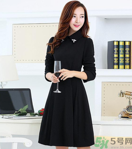 十月份可以穿裙子嗎？十月份穿什么衣服合適？