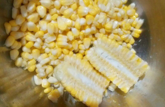 新鮮玉米怎么剝粒？怎么剝新鮮玉米？