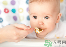 怎么判斷寶寶積食？寶寶積食吃什么食物好？