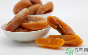 柿餅不能和什么一起吃？柿餅不能和什么同食？