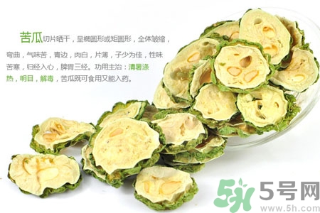 苦瓜泡水喝可以祛痘嗎？苦瓜片泡水喝能祛青春痘嗎？