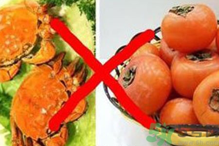 大閘蟹和柿子為什么不能一起吃？柿子和螃蟹隔多久可以吃？