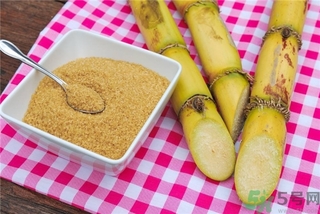 吃甘蔗有什么好處？吃甘蔗的好處與壞處