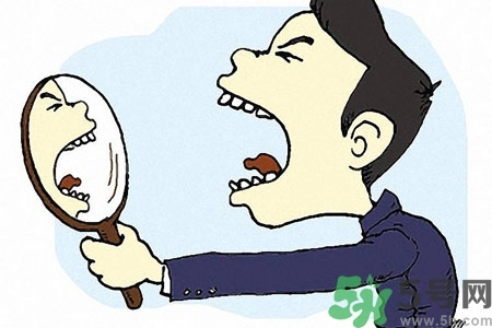 吃口香糖會(huì)口臭嗎？吃了口香糖為什么口還很臭？