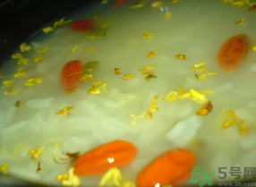 新鮮桂花可以煮粥嗎？桂花可以煮粥嗎？