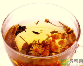 桂花茶和玫瑰花能一塊泡水喝嗎？桂花和玫瑰花一起喝有什么功效？