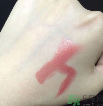 mac魅可人魚姬口紅多少錢？mac人魚姬口紅試色