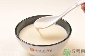 早上喝豆?jié){有什么好處?早上喝豆?jié){會胖嗎? 早上喝豆?jié){有什么好處?早上喝豆?jié){會胖嗎?