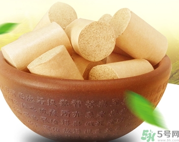 艾灸足三里有什么好處？艾灸足三里的功效