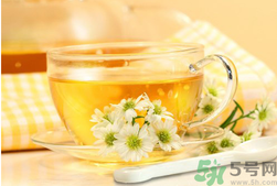 菊花茶可以加蜂蜜嗎？菊花茶喝蜂蜜能一起喝嗎？