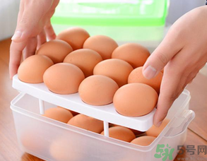 雞蛋可以放冰箱嗎？雞蛋放冰箱能保存多久？