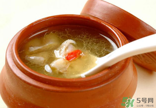 老母雞怎么燉最有營養(yǎng)？?老母雞怎么燉爛的快？