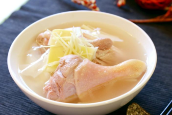 鴨肉燉什么好吃？燉鴨肉放什么好吃？ 