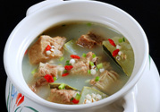 排骨可以和什么一起燉湯？排骨和什么一起燉好吃？