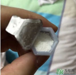 洗顏粉是什么？洗顏粉和洗面奶的區(qū)別